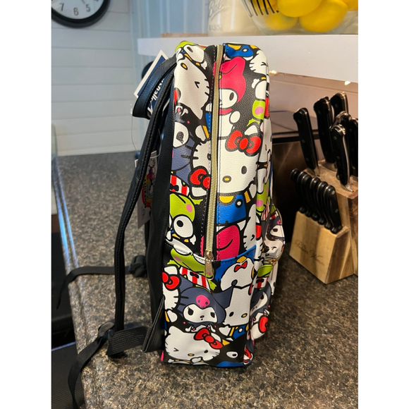New Hello Kitty Backpack - Picture 4 of 8